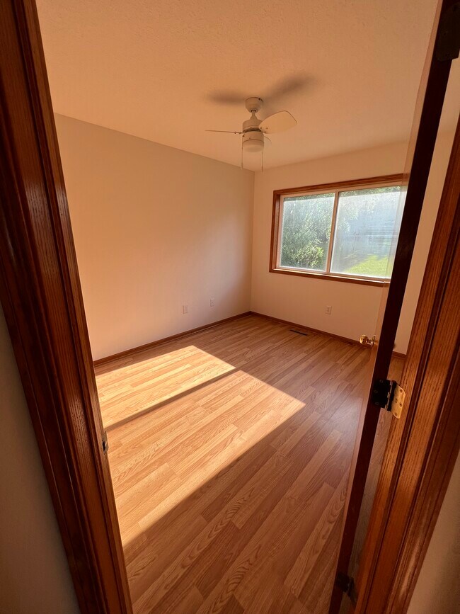 311 S Hazel St, Van Meter, IA 50261 Townhome Rentals in Van Meter IA