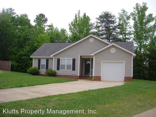 Foto del edificio - 3 br, 2 bath House - 4213 Rosy Mound Lane