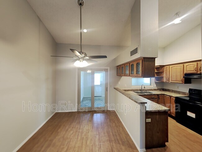 Building Photo - 9230 W Hollywood Ave
