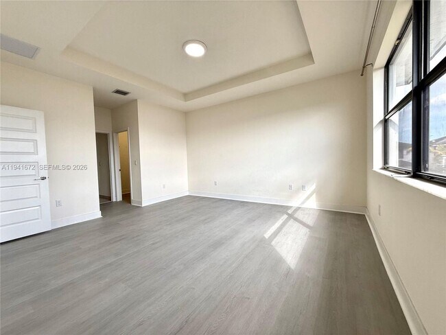 Foto del edificio - 8836 NW 161st Terrace