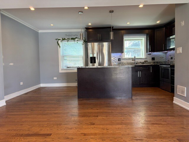 Foto del edificio - 5129 W 64th Pl