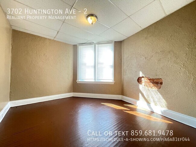 Foto del edificio - 3702 Huntington Ave