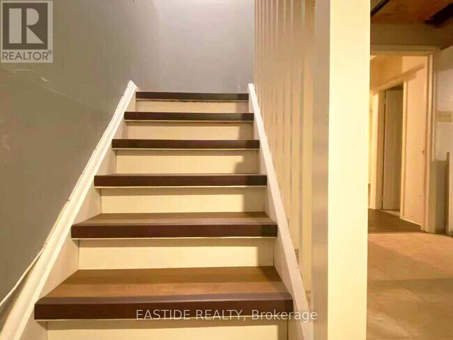 Photo du bâtiment - 1540 Norwill Crescent