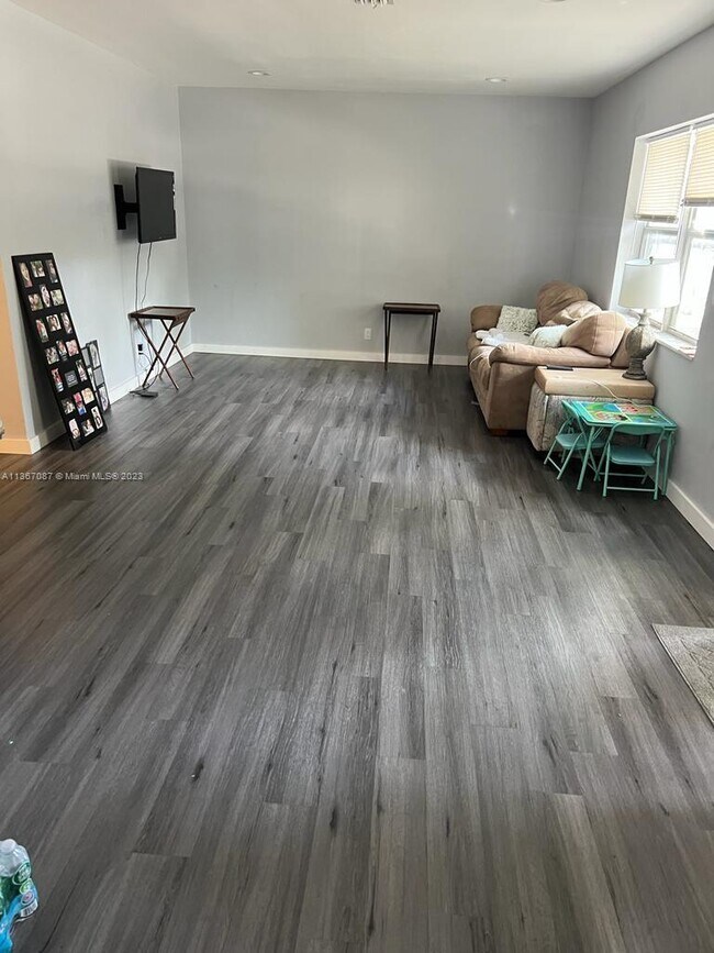 Foto del edificio - 1401 NW 1st Ave