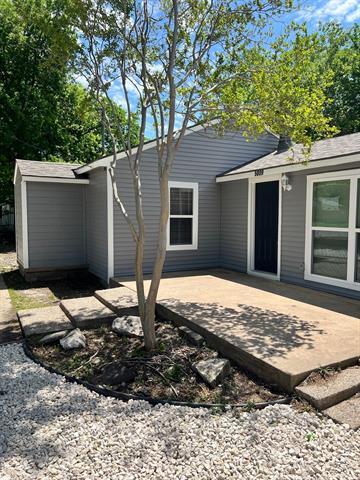Building Photo - 5009 S Country Club Rd