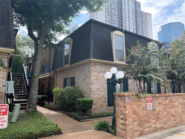 Foto del edificio - 800 Post Oak Blvd