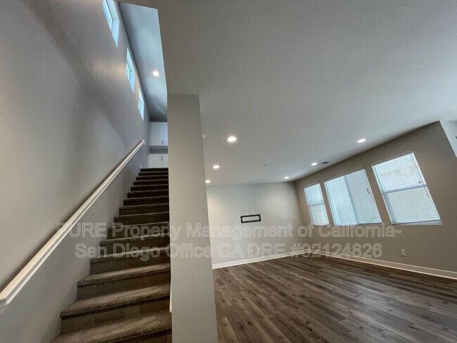 Foto del edificio - 1714 Pilot Peak Ave