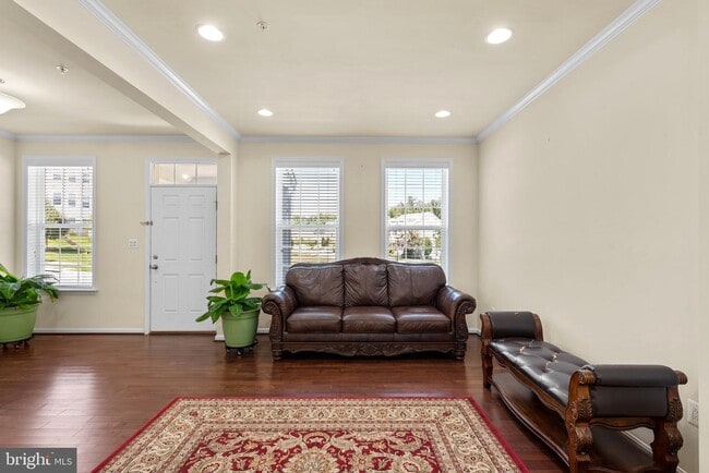 Building Photo - 2960 Burrows Ln