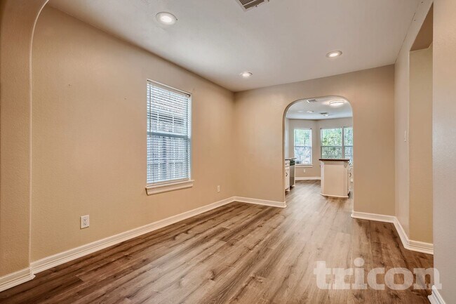 Foto del edificio - 17711 Wake Ct