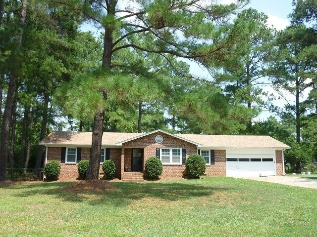 Foto principal - Exclusively Offered by Muse Realty, LLC