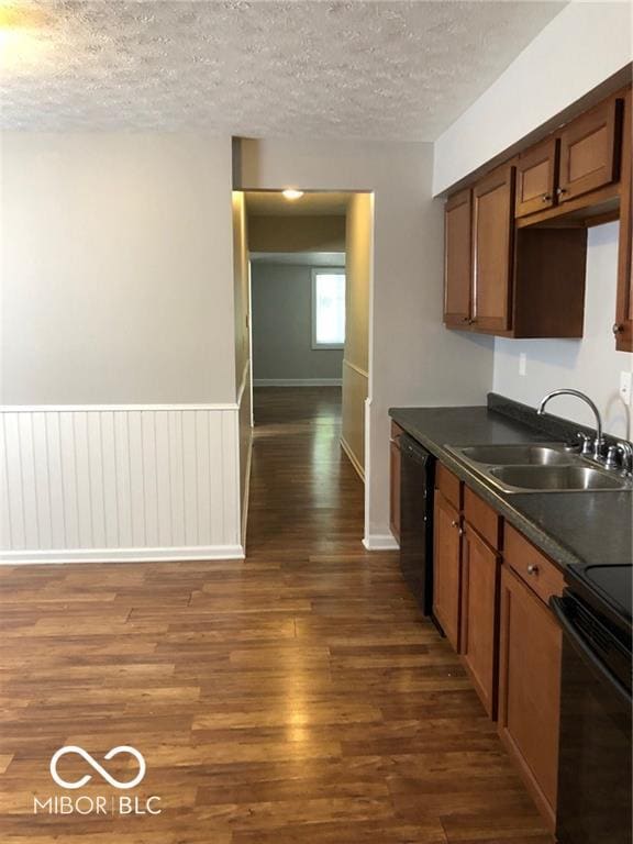 Building Photo - 651 N Beville Ave