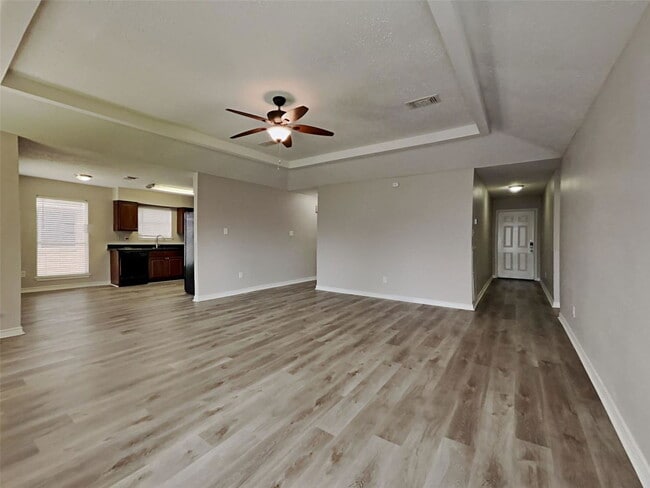 Building Photo - 24107 Lone Elm Dr