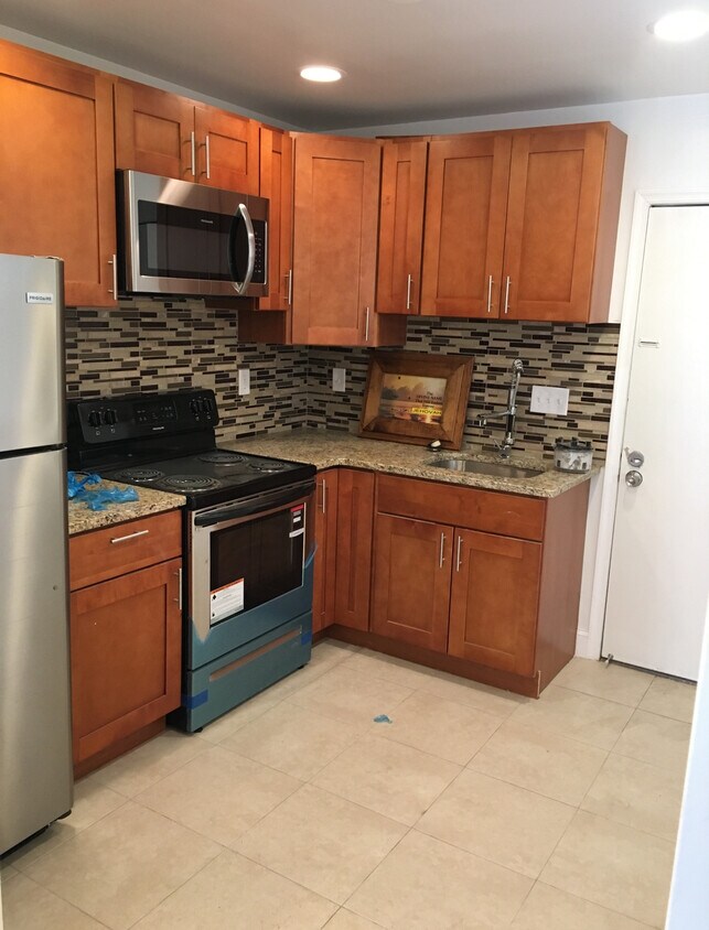 Foto principal - 4036 Reno St