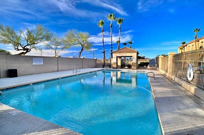 Foto del edificio - Sunrise Vista