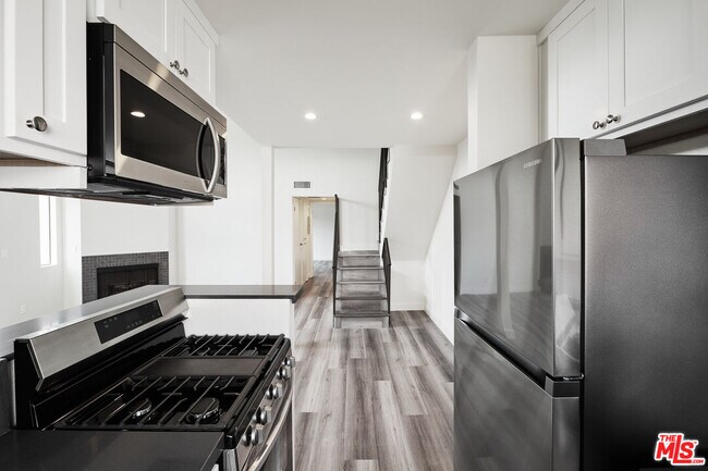 Foto del edificio - 6212 Fulton Ave