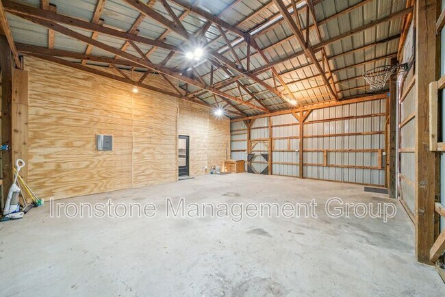 Foto del edificio - 10235 NW 84th Ave