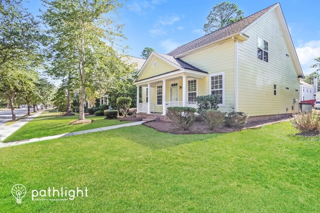 Building Photo - 1854 Lake Carolina Dr