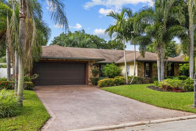 Foto del edificio - 6362 Pine Jog Ave