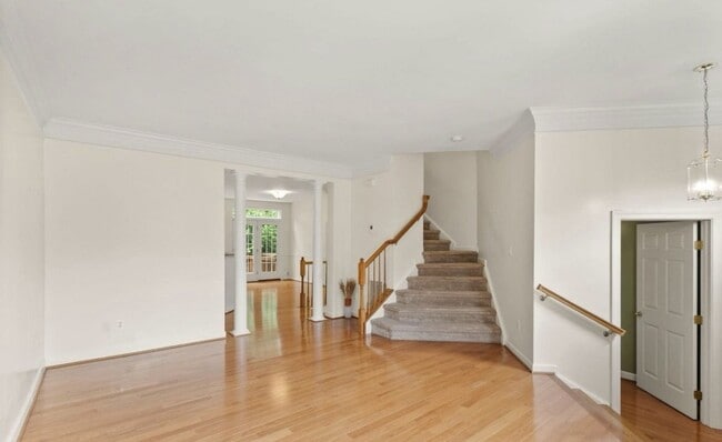 Building Photo - 6635 Debra Lu Way