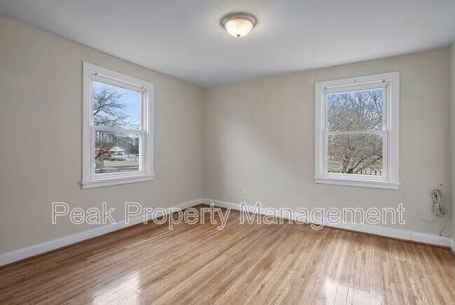 Foto del edificio - 4913 Chamberlayne Ave
