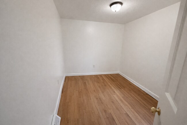 Foto del edificio - 2314 Broadway Ave