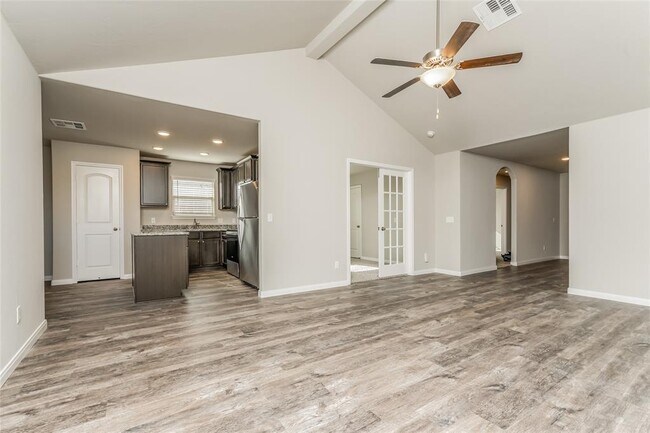 Foto del edificio - 824 NW 6th St