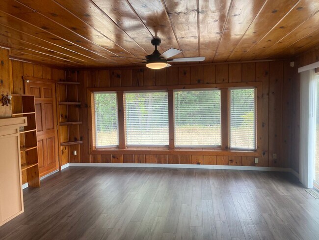 Foto del edificio - Charming - Off Forni Road - 2 Bdrm, 2 Bath