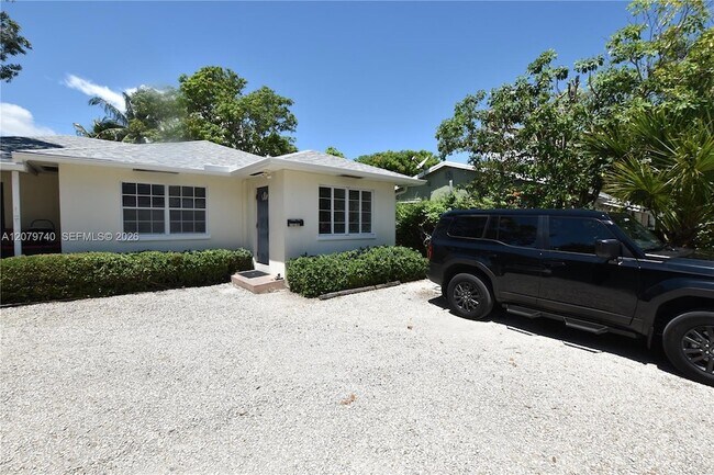 Foto del edificio - 801 SE 4th St