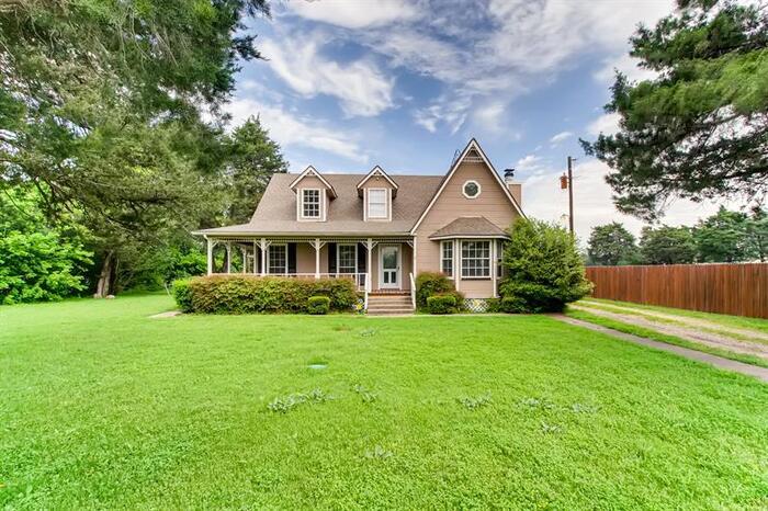 Foto principal - 1586 Stainback Rd, Red Oak, TX, 75154