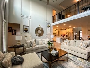 Building Photo - 2122 Alabaster Est Dr