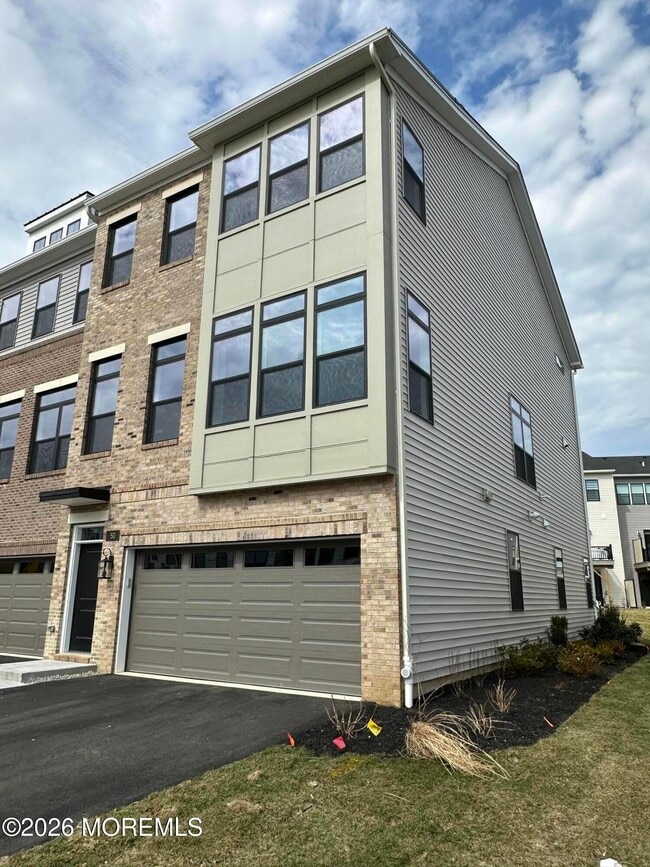 Building Photo - 50 Augustus Dr