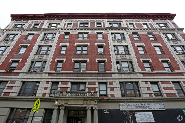 Building Photo - 564 W 160th St