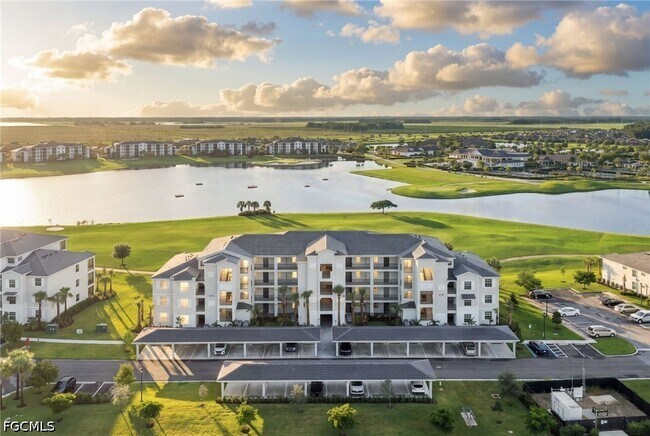 Foto del edificio - 5479 Double Eagle Cir