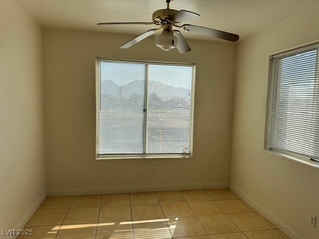 Building Photo - 1561 Linnbaker Ln