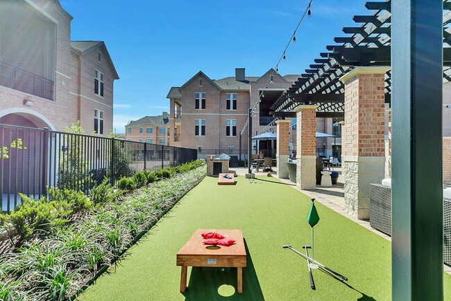 Axis Kessler Park apartments — community photo - Axis Kessler Park