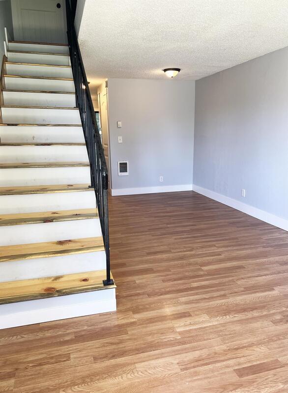 Building Photo - 519 Cinderella Loop