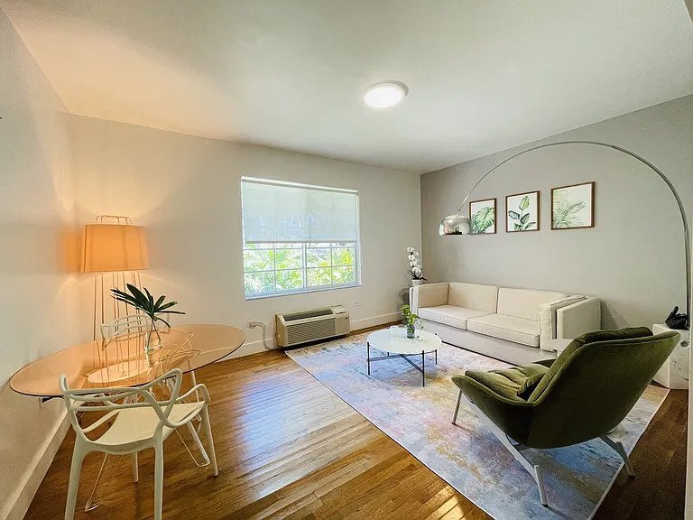 Photo - 865 Collins Ave (Miami Beach, FL)