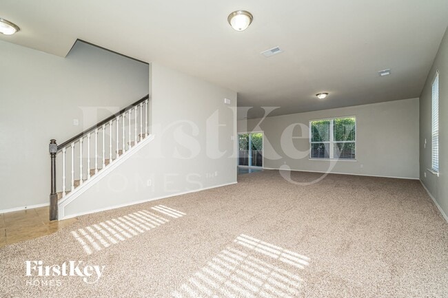 Building Photo - 2209 Windsor Farms Dr