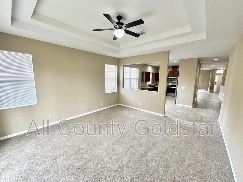 Foto principal - 11489 Tinder Ct