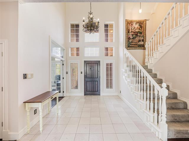 Foto del edificio - 1110 Hills Creek Dr