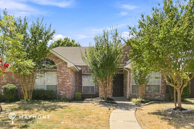 Building Photo - 2317 Homestead Dr