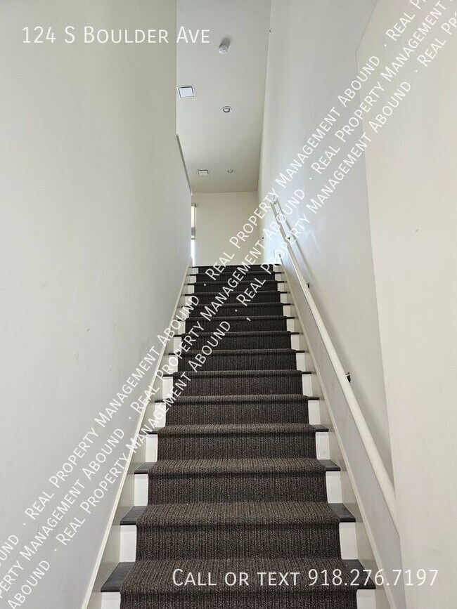 Foto del edificio - Urban City Life!