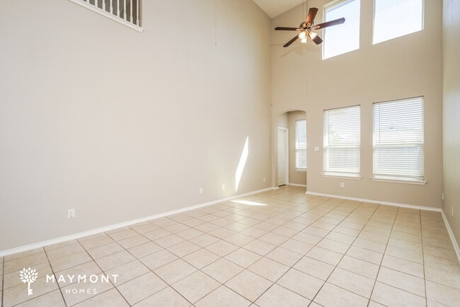 Building Photo - 8422 Buckhorn Parke