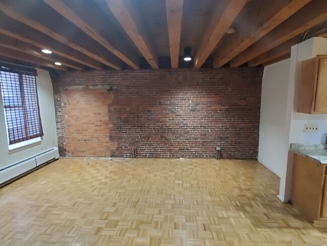 Building Photo - 57 Fulton St