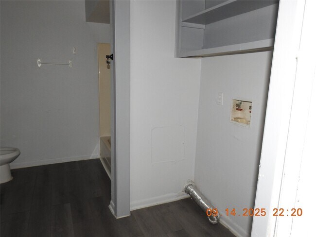 Foto del edificio - 34818 Lake Point Lk