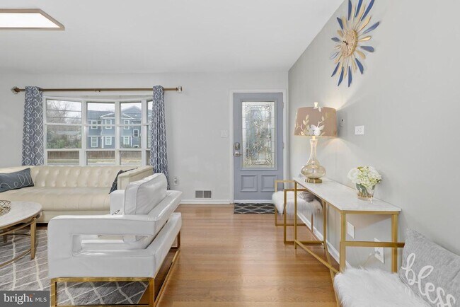 Foto del edificio - 400 Kingsley Rd SW