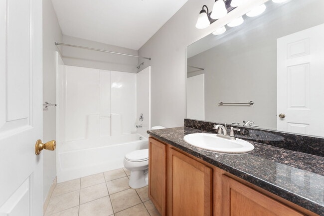 Building Photo - 202 Taddeo Dr