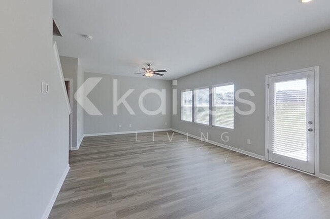 Building Photo - 7355 Foggy River Dr