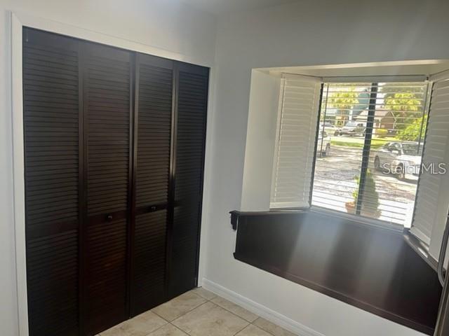Foto del edificio - 6947 Country Corner Ln