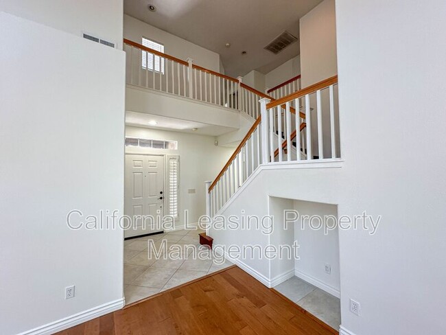 Foto del edificio - 28456 Monterey Ct